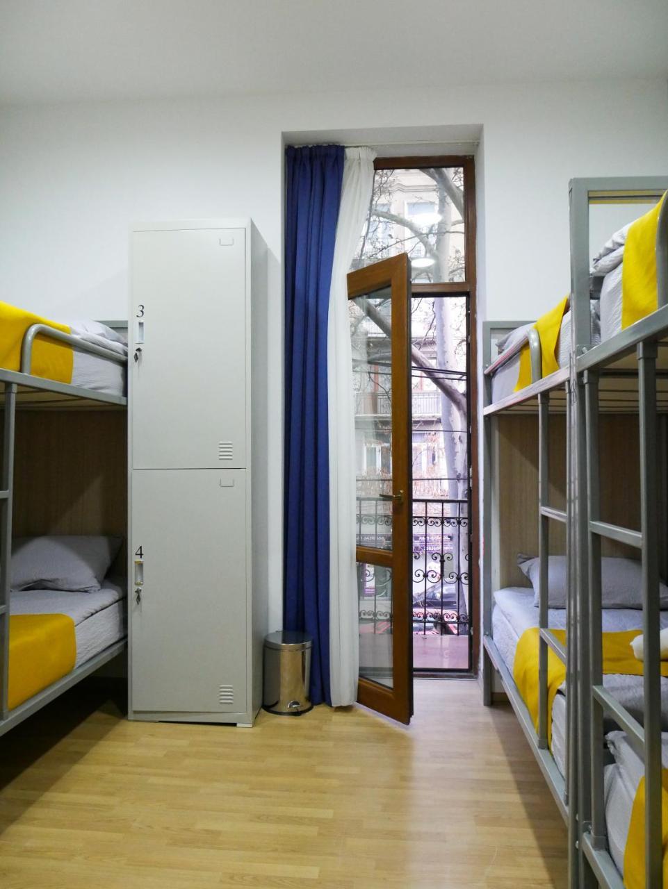 Koan Hostel Tbilisi Buitenkant foto