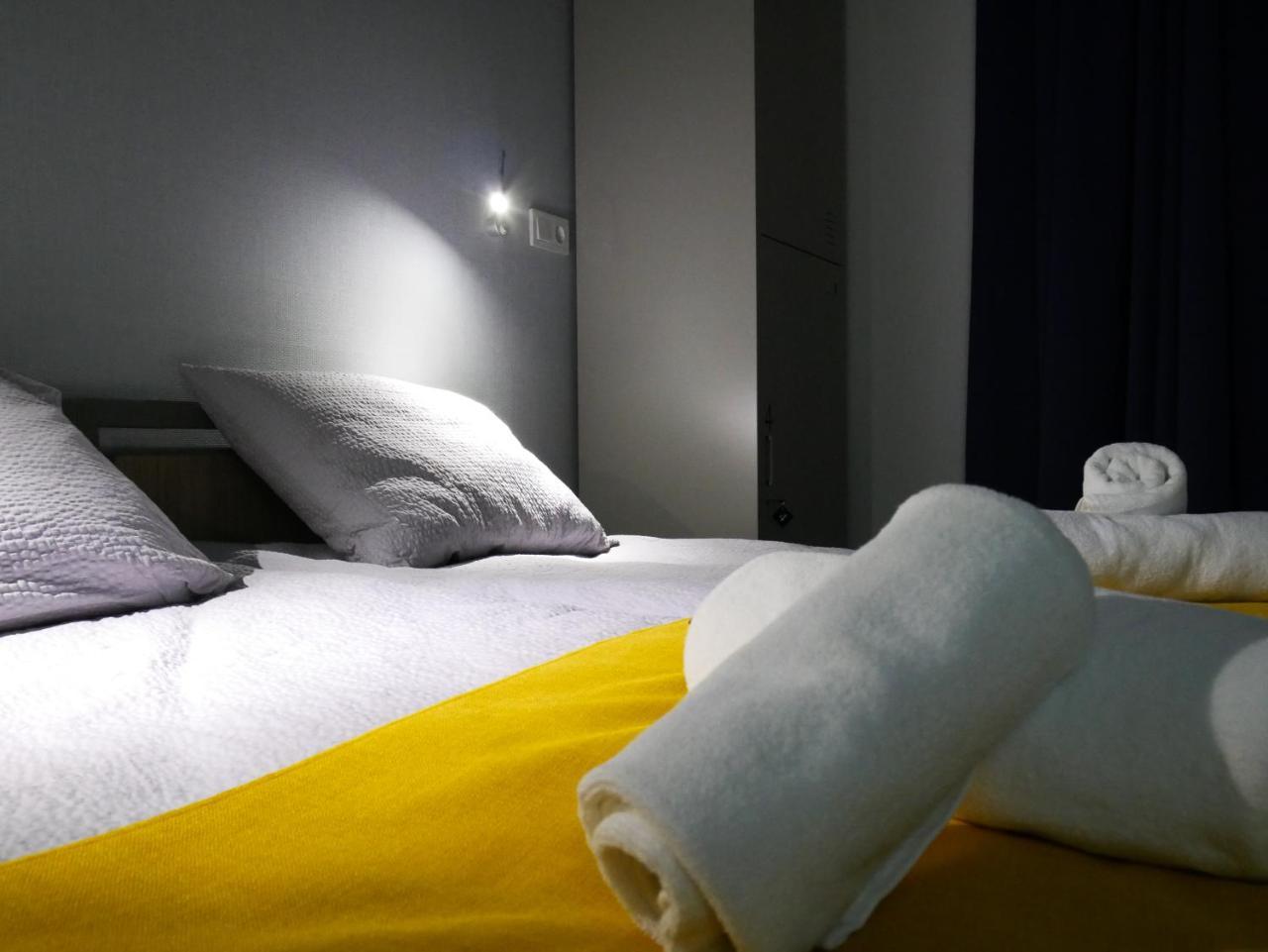 Koan Hostel Tbilisi Buitenkant foto